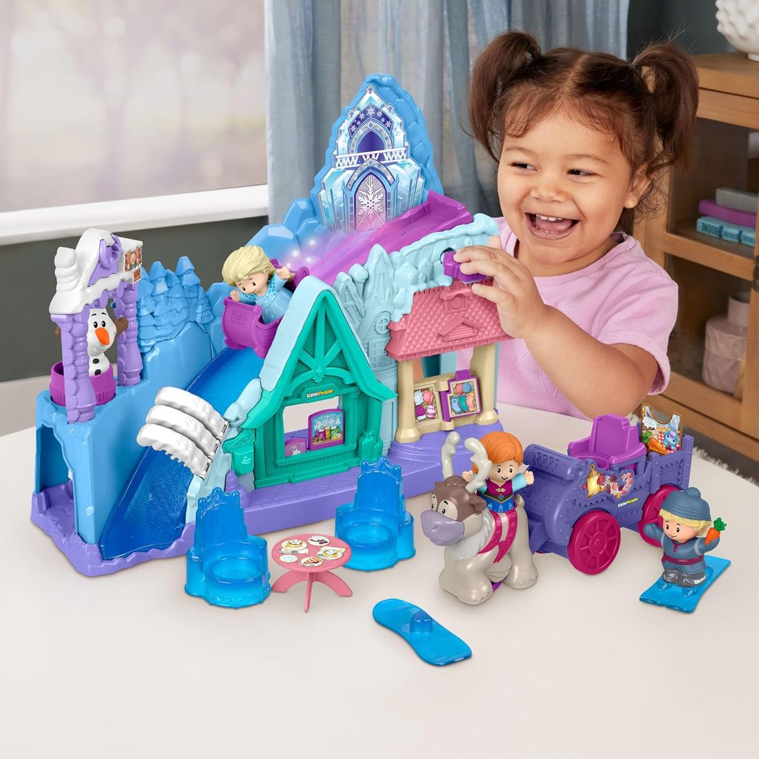 Little People Disney Frozen Arendelle Adventures Playset view 2